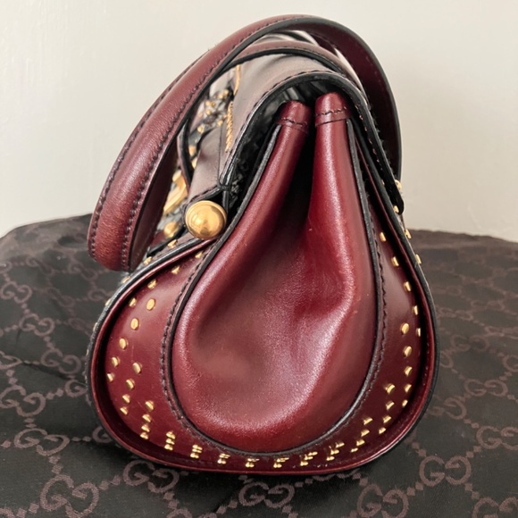 Vintage Gucci burgundy Python Bullet bag - Picture 5 of 11